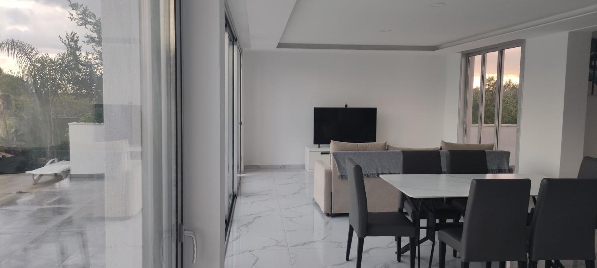 Kiti Village Villa, Cyprus, Salt-Water Pool, 6 Bedrooms, Larnaca Экстерьер фото